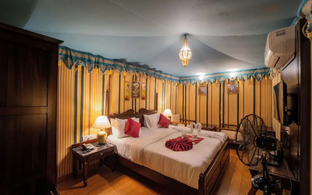 Theharav Resort