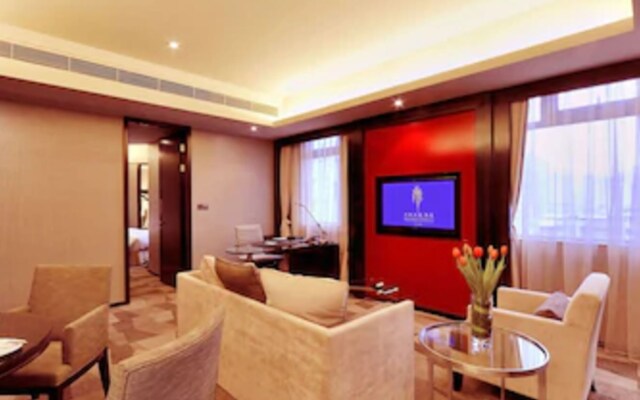 Royal Suites & Tower