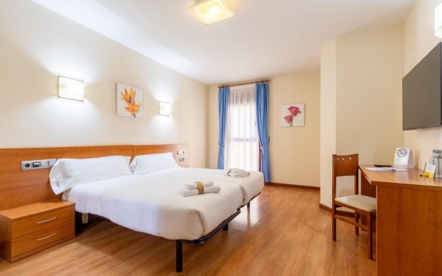 Hotel Zaravencia