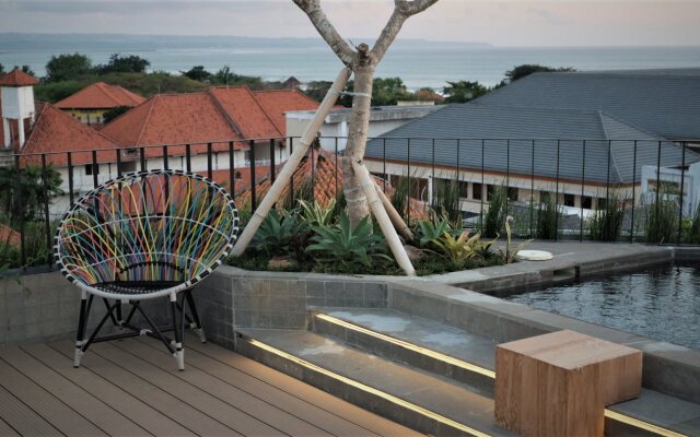 Borough Capsule Hostel Bali