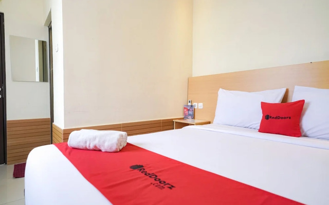 RedDoorz near Exit Toll Sirkuit Sentul