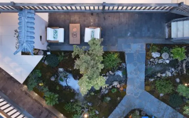 LiJiang ancient city. Yun Du Ru Chu  Song dynasty aesthetics holiday courtyard