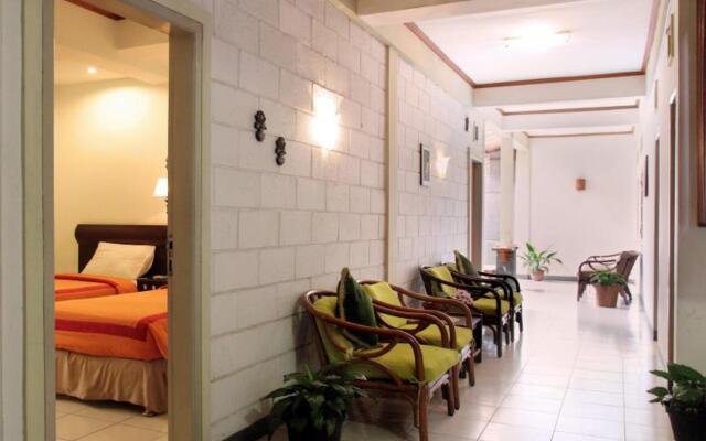Rumah Asri Bed And Breakfast