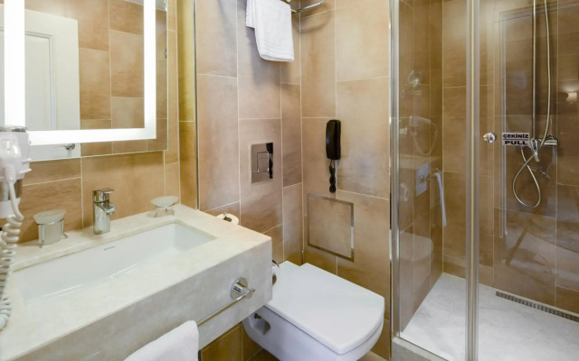 Titanic Comfort Sisli