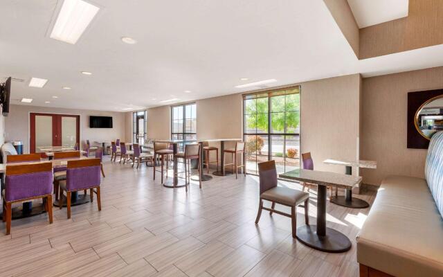 Comfort Suites Las Cruces I-25 North