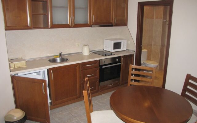 Edelweiss Inn Apartments