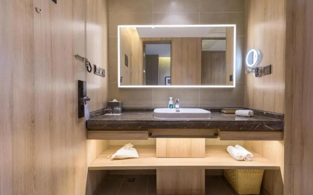 Atour Hotel Zhangqiu Jinan