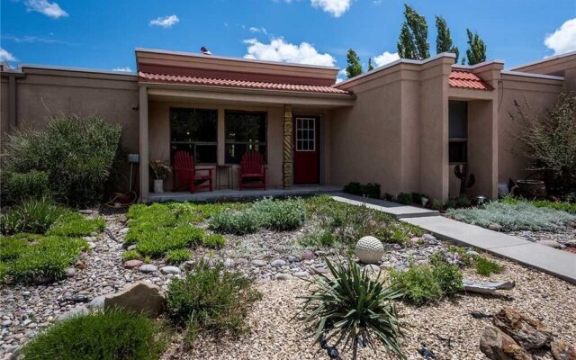 Aspen Run Condo 3B - Two Bedroom Condo