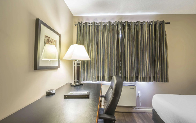 Quality Inn West Edmonton