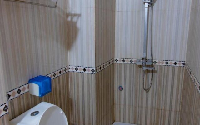 Phong Lan Hotel
