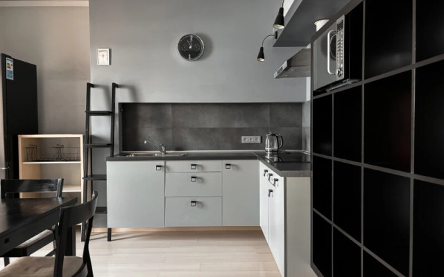 АК Меридианная 4