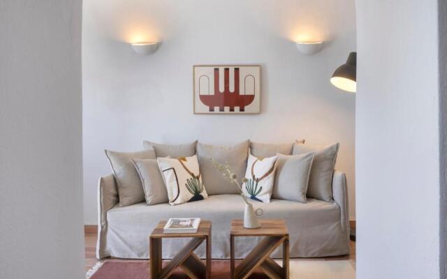 Bluedome Cavehouses by Otium Villas