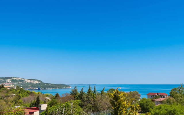 Villa Cook with Sea View - Pool - Jacuzzi at Balchik