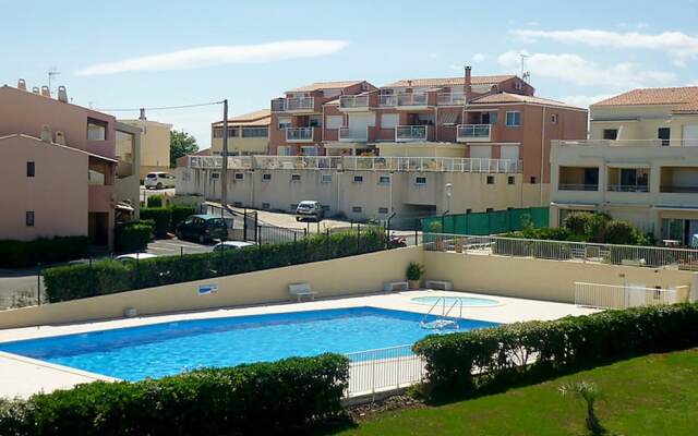 Studio in Agde, With Private Pool and Furnished Terrace - 50 m From th