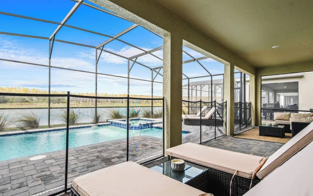 Storey Lake 6BR Lakeview Home Pool Spa Near Disney