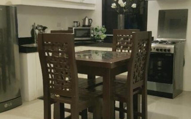 Tagaytay Summer House