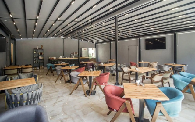 Caykara Park Hotel