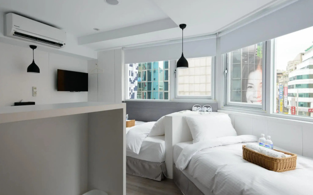 Poshpacker Hotel