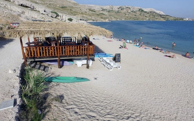 Egidio - 100m From the sea - A7