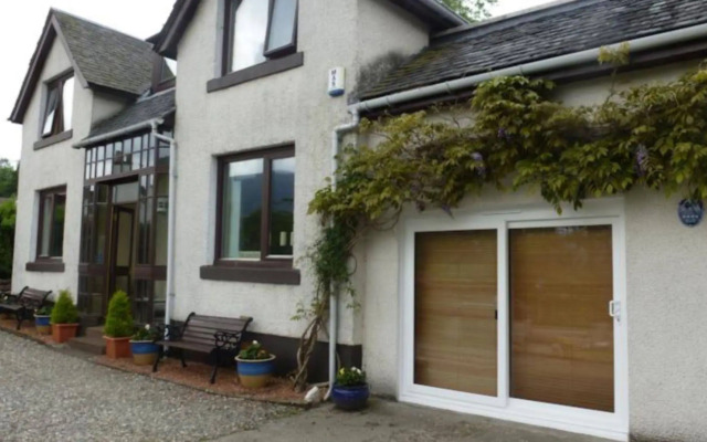 Lochearn House