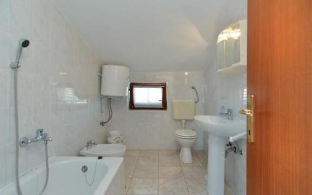 Apartment Andela 250