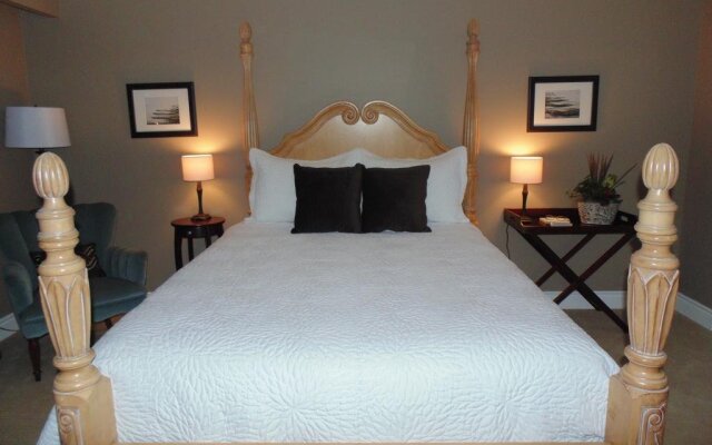 Christine's Bed and Breakfast by Elevate Rooms