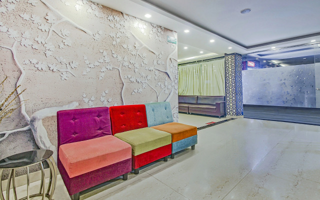 Super OYO Townhouse OAK The Platinum Studio 50