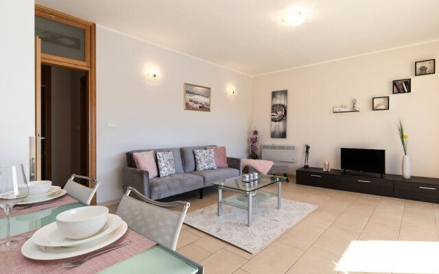 Captivating Apartment in Vela Luka With Balcony