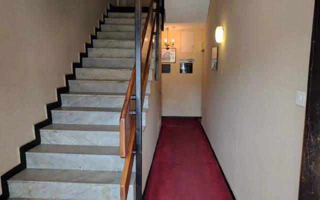 The Camelot Rest House