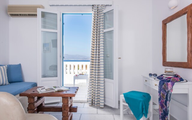 Cycladic Islands Hotel & Spa