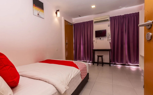 OYO 954 Sweet Memories Hotel