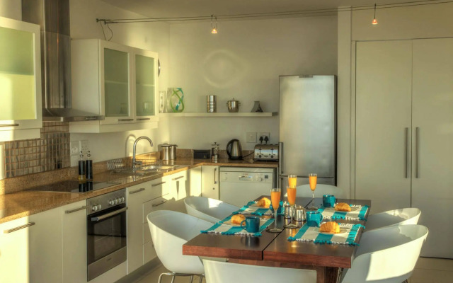 Uninterrupted Ocean Views in Mouille Point Atlantic Vistas