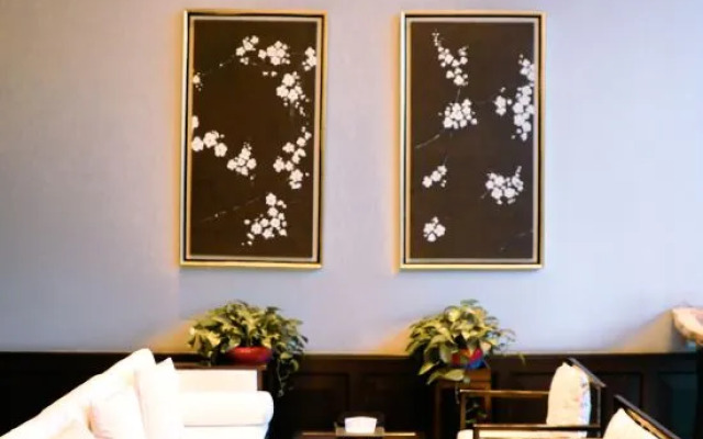 Home Inn Ruibai Cloud Hotel (Beijing Daxing Biomedicine Base Subway Station Branch)