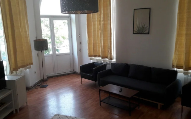 Km 0 Presidential Apartment