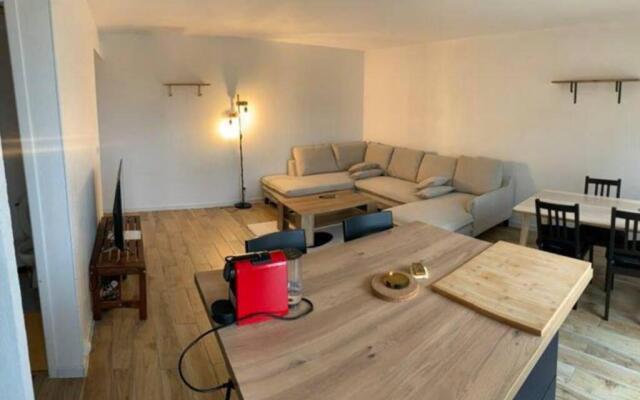 50m² pieds dans l'eau + 20m² Terrasse- Vue sur mer