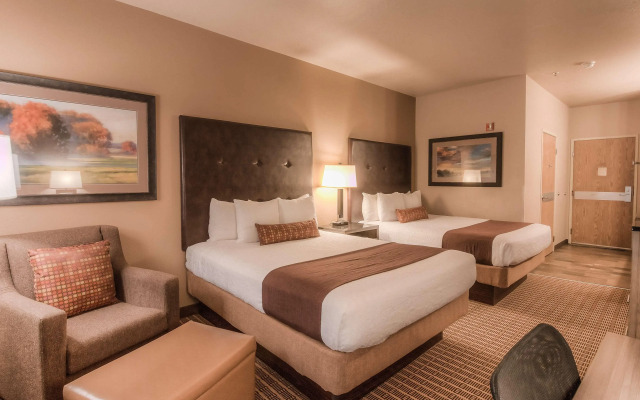 Best Western Plus Yakima Hotel