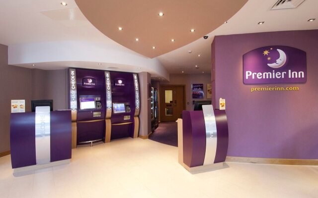 Premier Inn Exeter Central St. Davids