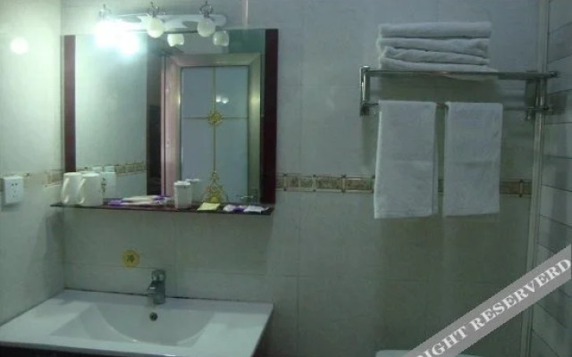 Shuangfu Hostel