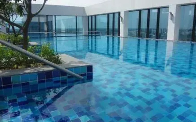 Caspia Hotel
