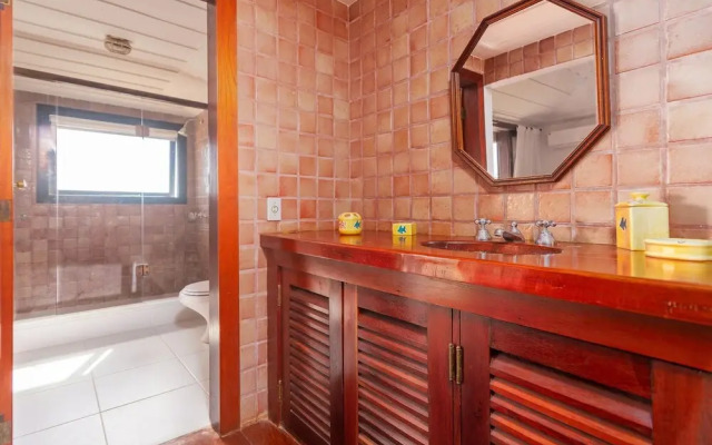 Bz81 Pé na areia na Praia da Ferradura