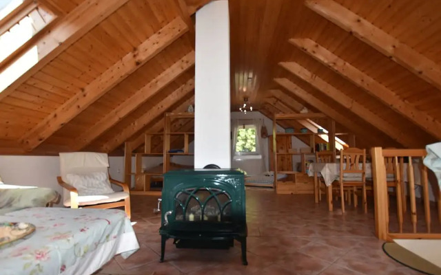 Idyllic Holiday Home in Steffenshagen near Forest