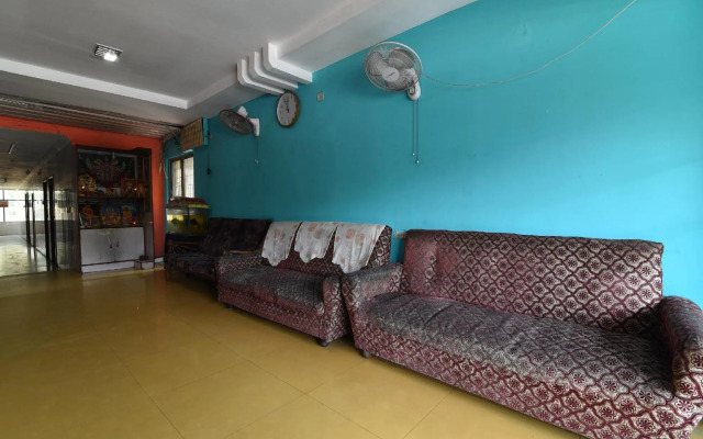 Hotel Dhruvathara