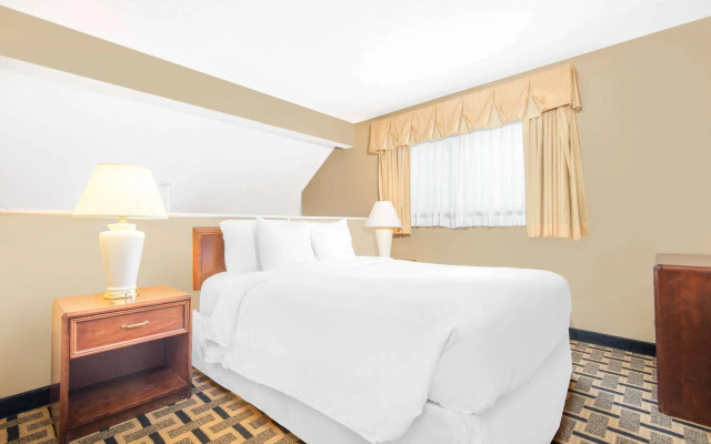 Hawthorn Extended Stay by Wyndham Wichita