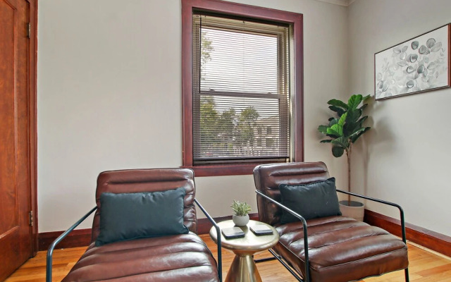 Prime 1BR Apt - Cullom F2