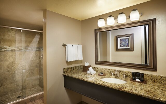 The Scottsdale Plaza Resort & Villas