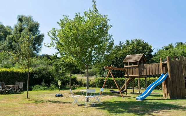 Countryside Holiday Home in Mechelen With Terrace