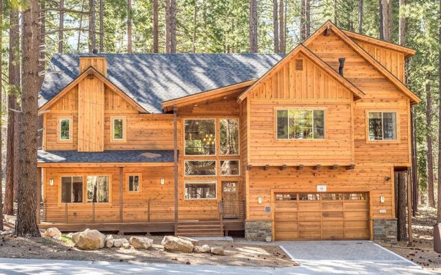 3854 Regina Road Home