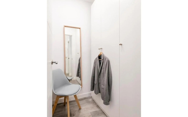 Agradable apartamento Arturo Soria D1