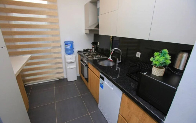 Lovely 2-bedroom Apartment in Basaksehir