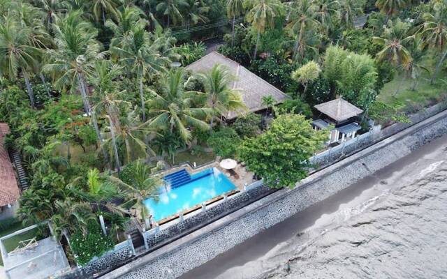 The Ning Beach & Villa